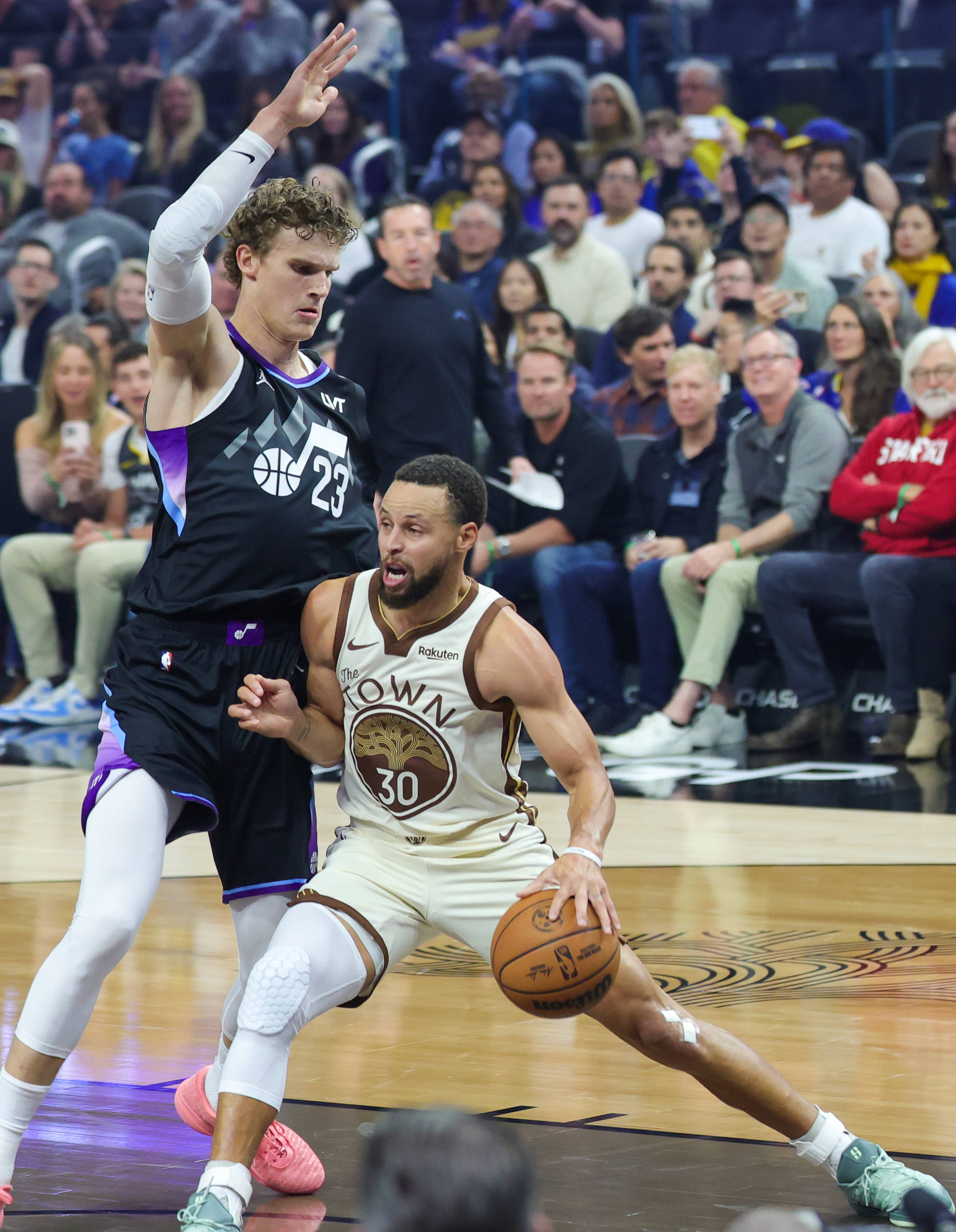 爱游戏官方入口-包含犹他爵士发布备战花絮，冲刺阶段强势反弹，NBA常规赛任务艰巨，控场能力受关注的词条