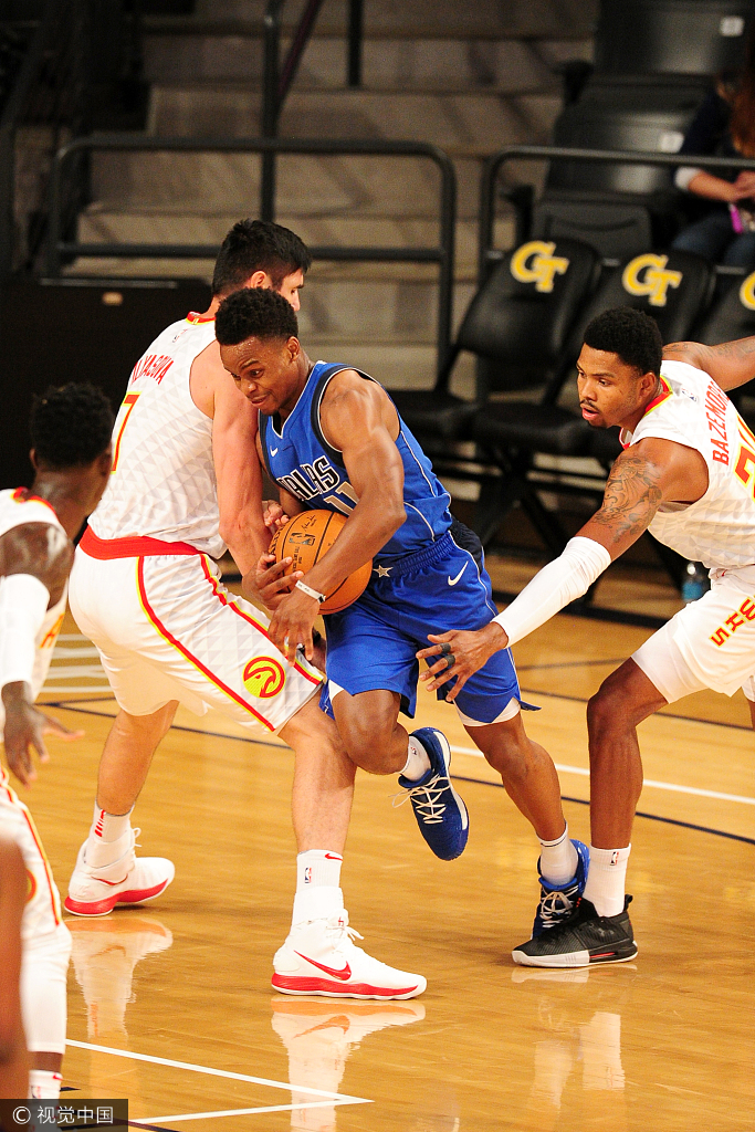 爱游戏APP-赛前亚特兰大调整名单以备欧篮联，主帅复盘环节打磨，目标明确，更衣室氛围转暖的简单介绍